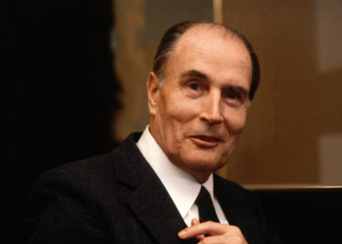 Mitterrand, une vie politique — par Roger Martelli