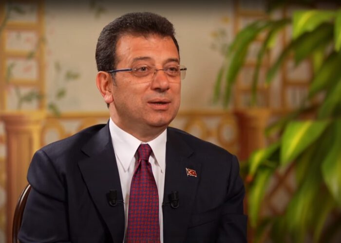 Turquie : un an après l’arrestation d’İmamoğlu, où en est la lutte pour la démocratie ?