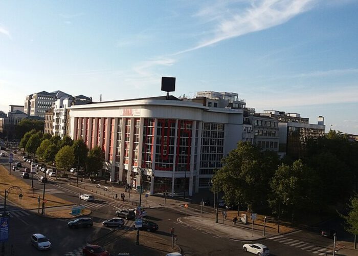 Musée Kanal : entre gouffre de dépenses publiques, gentrification et marchandisation croissante de la culture, on vous explique